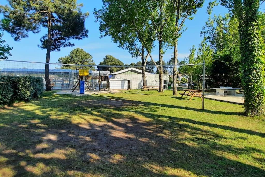 לה ורדון-סור-מר Chez Ced Et Laeti, Appartement Prive Avec Jardin Et Terrasse Dans Residence L'Estuaire Muni D'Une Piscine Couverte Et Aire De Jeu, Linge De Lit Et De Salle D'Eau Ainsi Que Tele, Compris Dans Le Tarif Profitez A Fond De Notre Belle Region מראה חיצוני תמונה